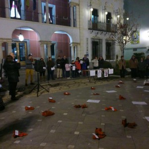 Acto contra violencia de género IU